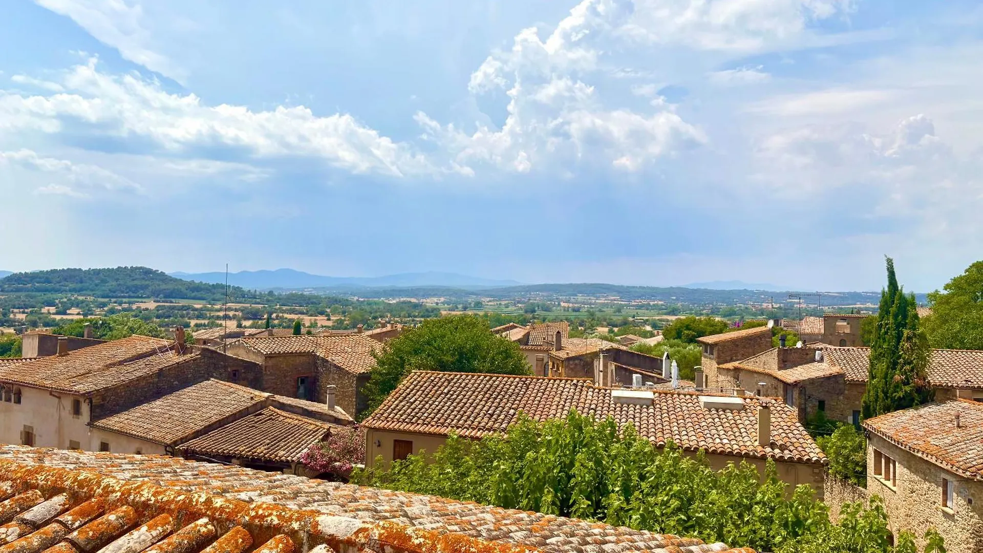 El Fort D'Ullastret Aparthotel