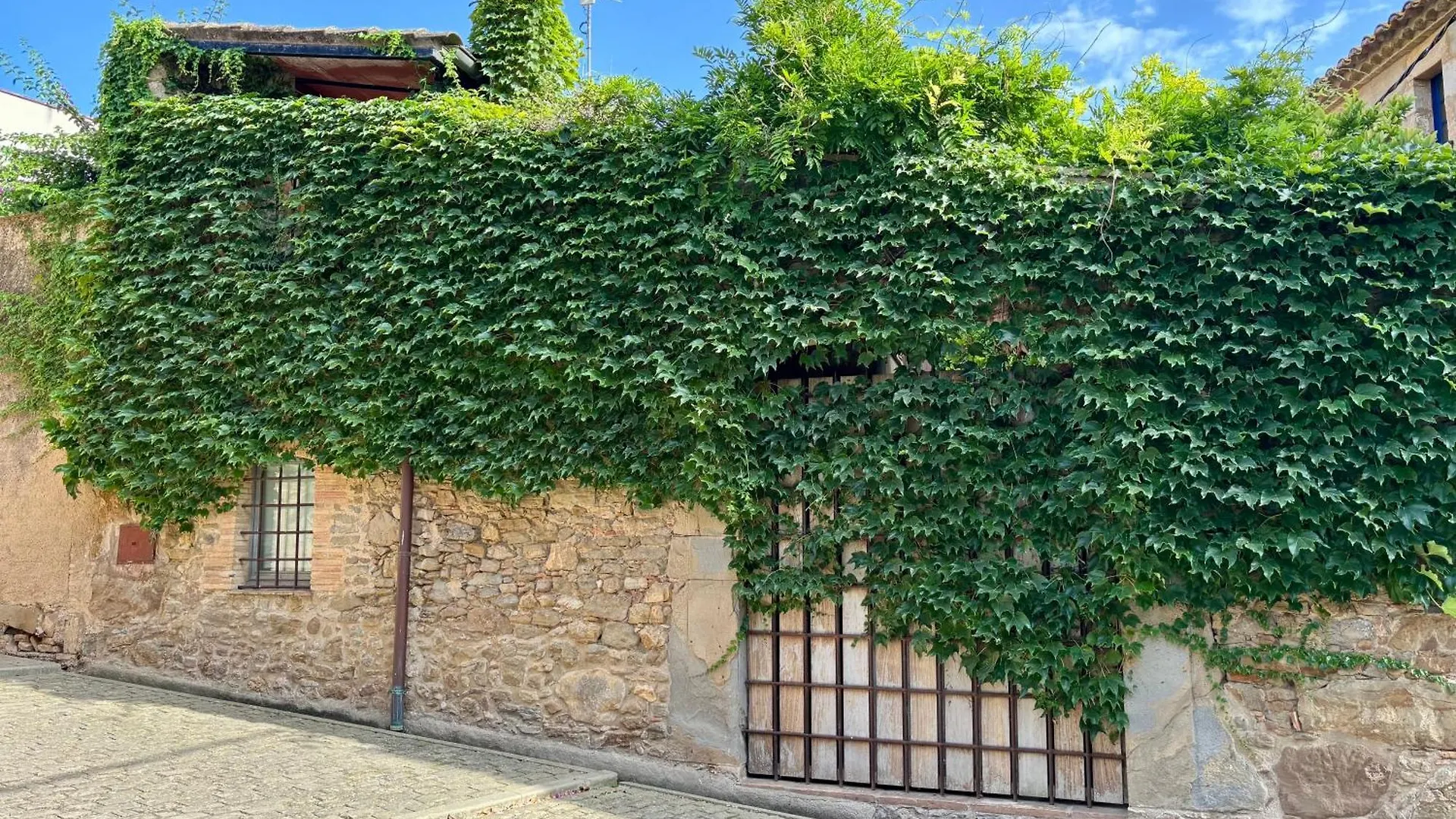 El Fort D'Ullastret 0*, Ullastret
